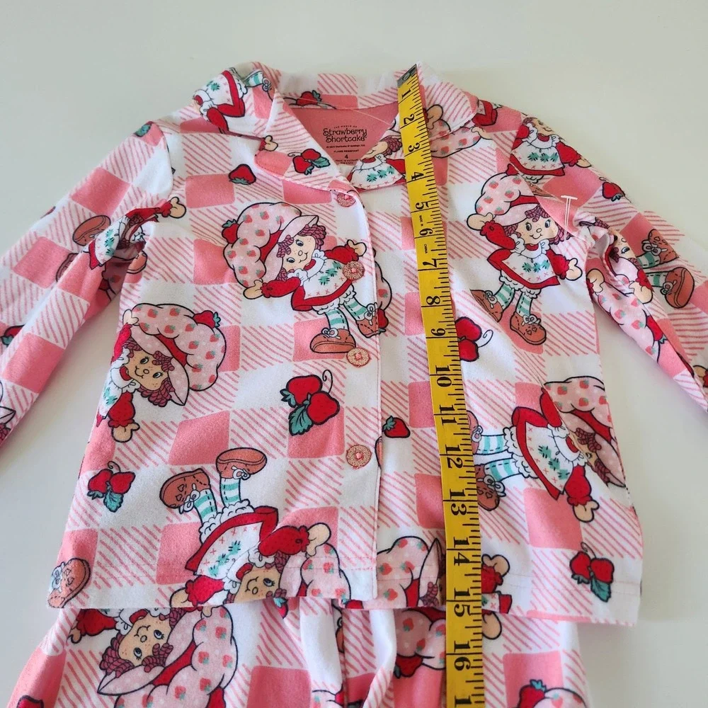 Kidcore‎ Strawberry Shortcake Pajama Set Kids Size 4 Sleepwear 2 Piece NWT